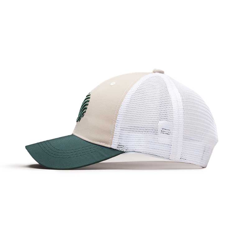 GORRA TRUCKER IDENTIDAD - BEIGE CLARO CON VERDE ESMERALDA