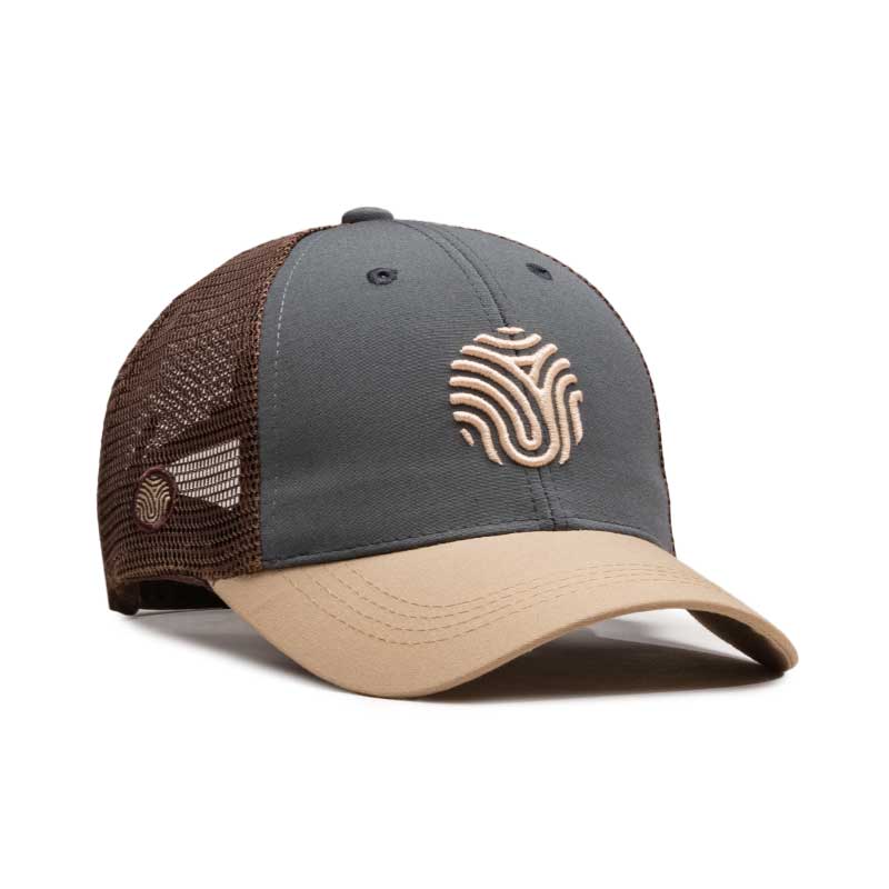 GORRA TRUCKER IDENTIDAD - GRIS CON CAFÉ
