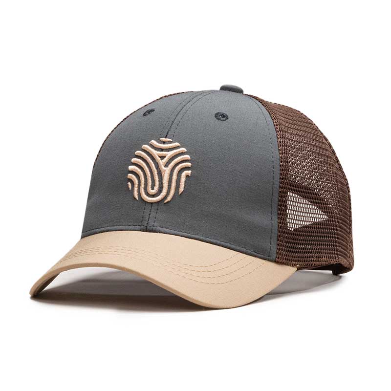 GORRA TRUCKER IDENTIDAD - GRIS CON CAFÉ