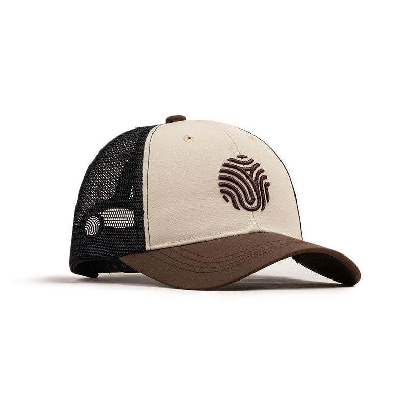 GORRA TRUCKER IDENTIDAD - CREMA CON CAFÉ QUEMADO